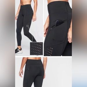 Athlete Laser cut Contender 7/8 Tights with pockets size Medium Tall